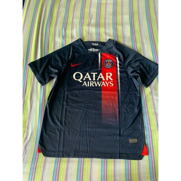 Paris Saint-Germain PSG Jersey Home 23/24 Brand New Size L - Picture 2 of 3